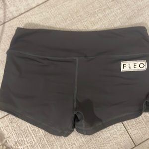 FLEO grey shorts